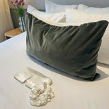 luxury silk ivory eye mask scrunchie